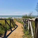 Apartmán Flat With Terrace Near The Sea *